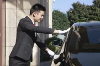 ZHONGZHOU INTERNATIONAL HOTEL - Bintang 4