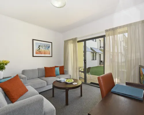 Metro Advance Apartments & Hotel Hotels near Darwin CBD