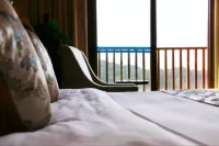 Longshui Lake Dalong Bay Hotel Hotel in zona CPC Chongqing Shuangqiao District Committee Party School