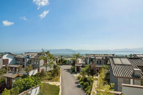 Beautiful Meet · Dali Garden Villa Banshan Hotel