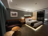 James Joyce Coffetel Hotel (Shijiazhuang Xueyuan Road Muxili Shopping Park)