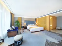 Moonlight Star Hotel Hotel a Bazhong