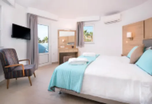 ユーロビレッジ アキレアス ホテル