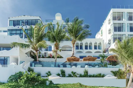 That sea in Sanya The sea infinity pool designer Meisu Отели рядом с достопримечательностью «Tianyazhen»