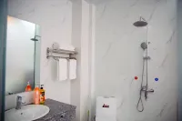 Luoyang Business Hotel Các khách sạn ở Thi Điện