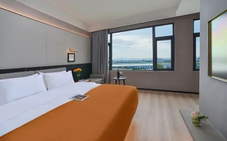 RANZ International Hotel Shenzhen Bao'an Airport Отели рядом с достопримечательностью «Shenzhen Airport Fuyong Pier - Passenger Terminal»