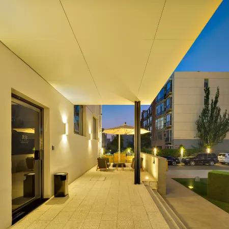 Blue Dream International Smart Hotel