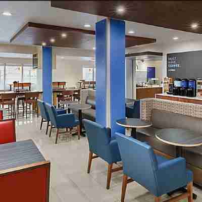 Hampton Inn Oakhurst-Yosemite Dining/Meeting Rooms