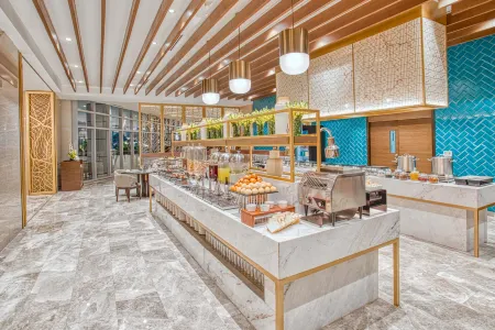 Kingsford Hotel Manila Bay Отели в г. Манила