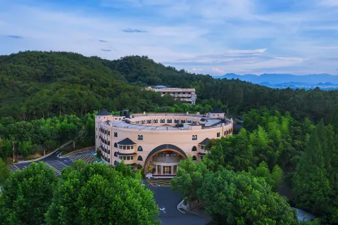 Zhongnan Lion King Resort Hotel