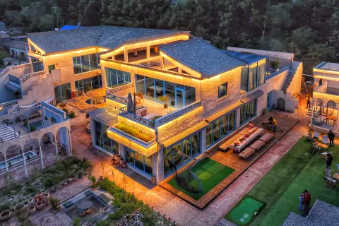 The long song and the house in tex dream