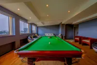 Qujing Travel Select Hotel