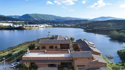 Huidong Jiangzhou Huahu Ancient Village Homestay Отели в г. Хуэйдун