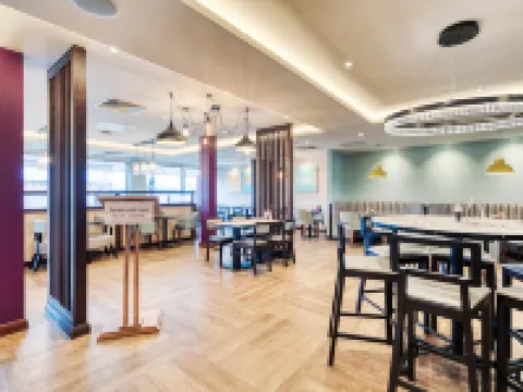 法弗舍姆普瑞米爾酒店 法弗舍姆酒店