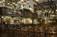 Disney Hotel Cheyenne - breakfast