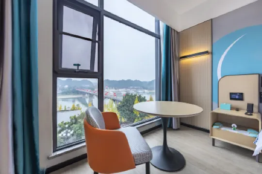 City Comfort Inn (Leshan Giant Buddha Zhanggongqiao Food Street Branch)