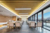 Victoria Hotel (Pingyang High-speed Railway Station)