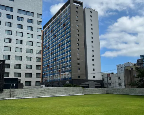 Hillestate Jeju Hotels near Elefunsia