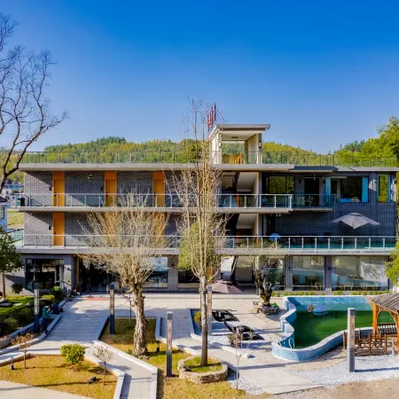 Moon Bay Qianyu Qianxun Homestay (Zhuyuan)
