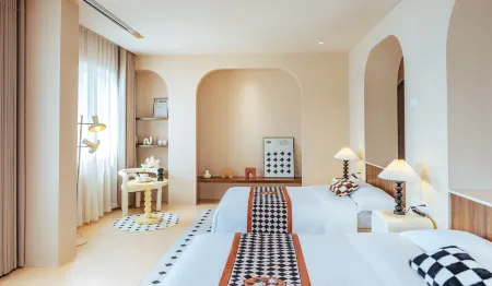 Quanzhou Juruo West Street Homestay (Comprehensive Creative Space Branch) Отели рядом с достопримечательностью «Jiuguanyi Gujie Alley»