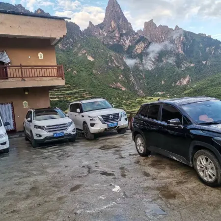 Diebu Zhagana Pengyue View Homestay