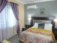 CrownEdge Hotels