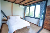 The Pipal Tree Mountain Villa Pokhara