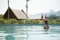 Vang Vieng Romantic Place Resort