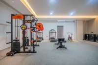 Chenxi International Hotel (Ruili Duobao City)