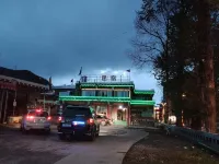 Kangba Wencheng Homestay Hotels near Shanka Temple