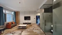 WuChibao City Hotel - Parkering