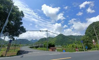 Hangzhou Fuyang · Shanhe Yard · Modern Wood Style Landscape Artistic Hotel (Longlinba Scenic Area)