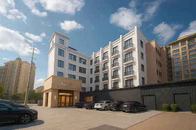 Qingyun Cinema Hotel (Nanchang Xiang Lake First Affiliated Hospital Store) Hotels near Xianghu New Town Commercial Street