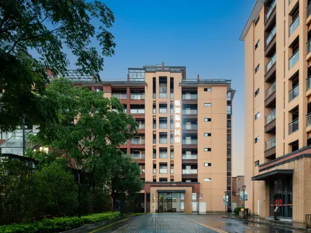 Wuyi Mountain Juyuan Hot Spring Homestay, Wuyishan, Fujian, China