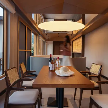 Rongzhuang Hot Spring Resort Hotel