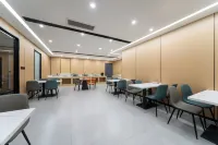 โรงแรมเย่ยี่ ไซโบ้ - พร้อมอาหารเช้า
