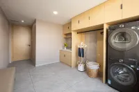 Baiyulan Hotel (Donggang Huanghai Grand Market Branch)