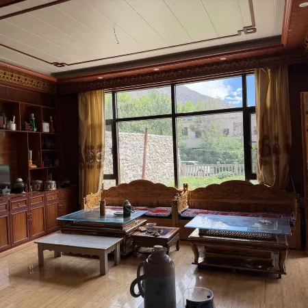 Zhongdecang Homestay