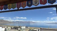 Nima Dangyacuo BMW Hotel - Mountain view