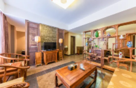 Huashan Inn & Hero Culture Theme Hotel (Yuquanyuan Store in Huashan Scenic Spot)