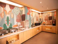 HanTing Hotel (Xinxiang Pingyuan Road) - Romantic