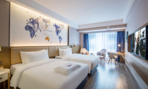 Guiyi Hotel (Guiyang Guanshanhu District Southwest International Trade City Store)