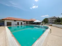 Seri Bayu Resort Hotel - Beach