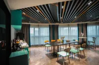Yueya Jiangnan Spring Hotel - bar