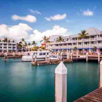 Opal Key Resort & Marina Hotel Exterior