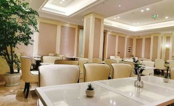 Vienna Hotel(Chongqing West Station Front Square)