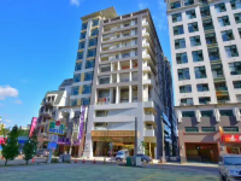 เหมินหยางตง ฮอตสปริง โฮเทล โรงแรมในอี๋หลาน