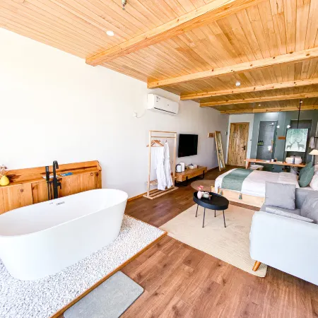 Liangzhu Meisu Hostel