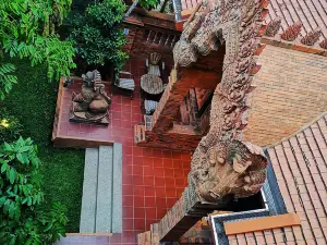 โรงแรมพ่อเลี้ยงหมื่น เทอร์ราคอตตา อาร์ต