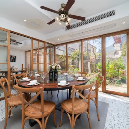 Yucun Xiaozhu·Moganshan Garden Town B&B